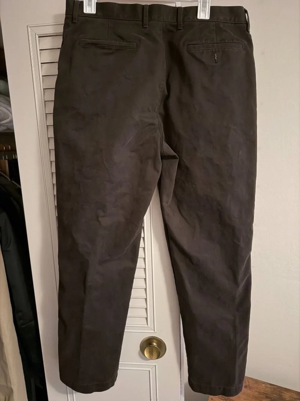J.Crew Broken-In Straight Chino Pants Dark Mahogany Brown Men’s 33x32